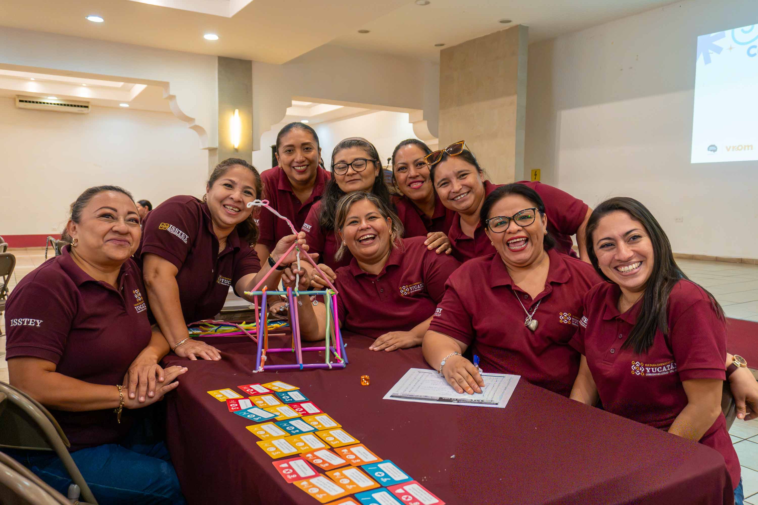 Personal de los CAI del ISSTEY fortalece su formación en educación inicial