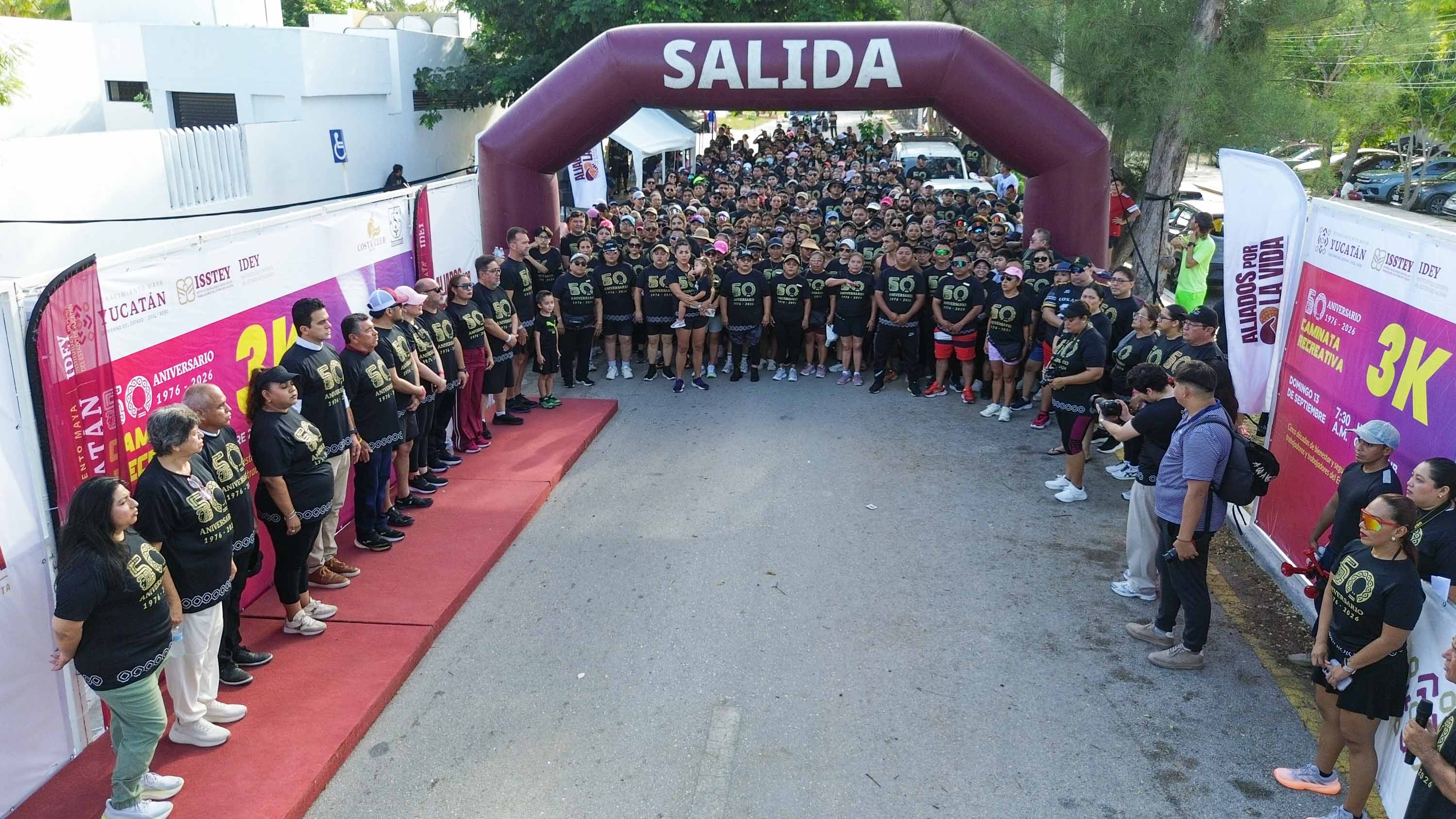 Caminata 3K en el Hotel costa club