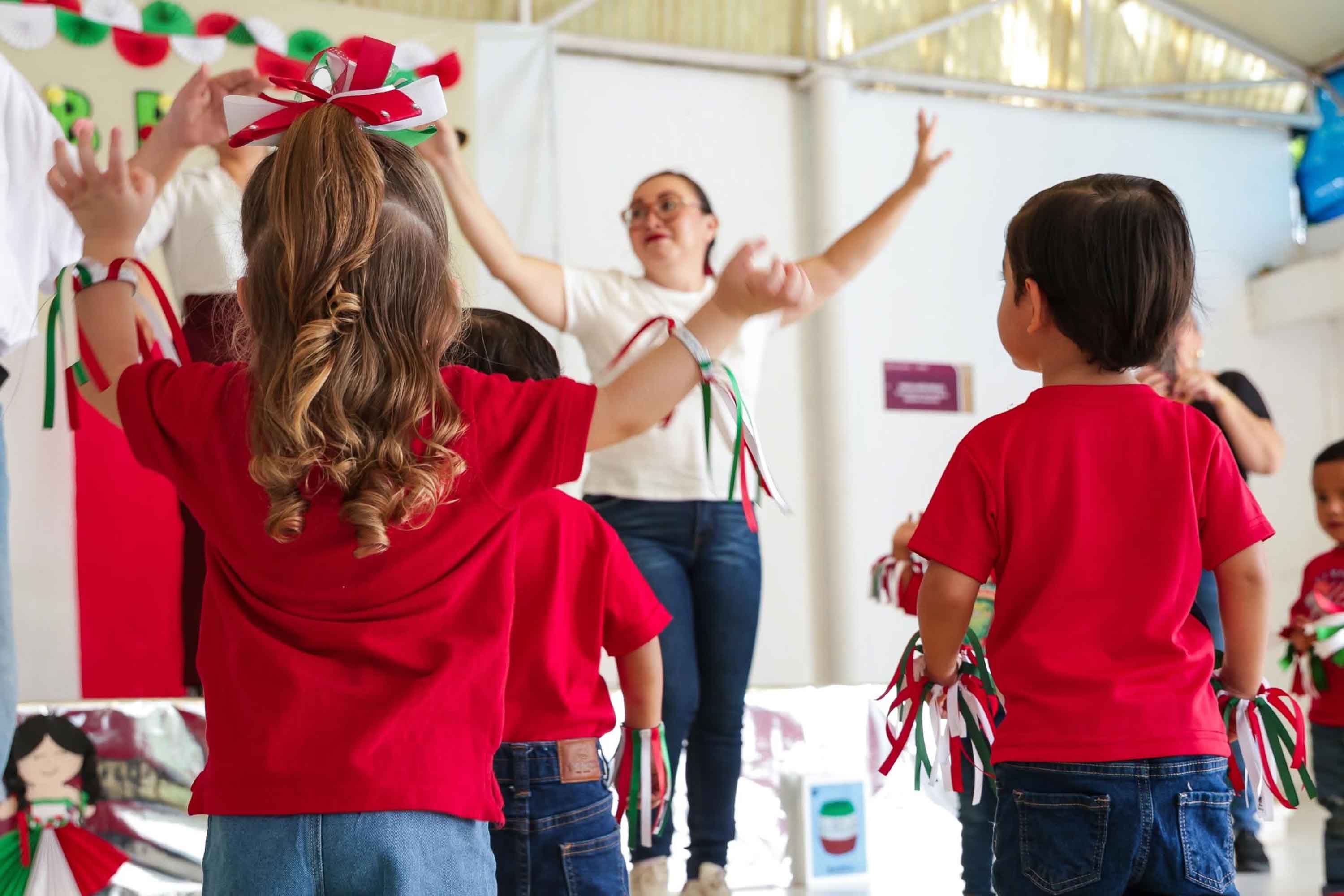 Centros de Atención Infantil del ISSTEY participaron en la Feria de los Derechos y Valores por el DIY Yucatán