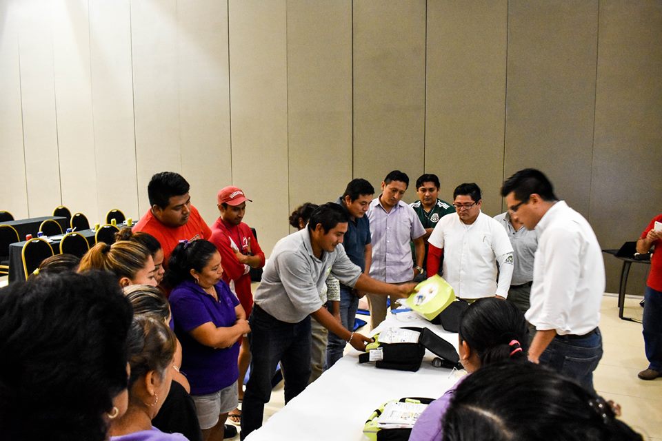 Curso de capacitación de primeros auxilios, RCP y DEA